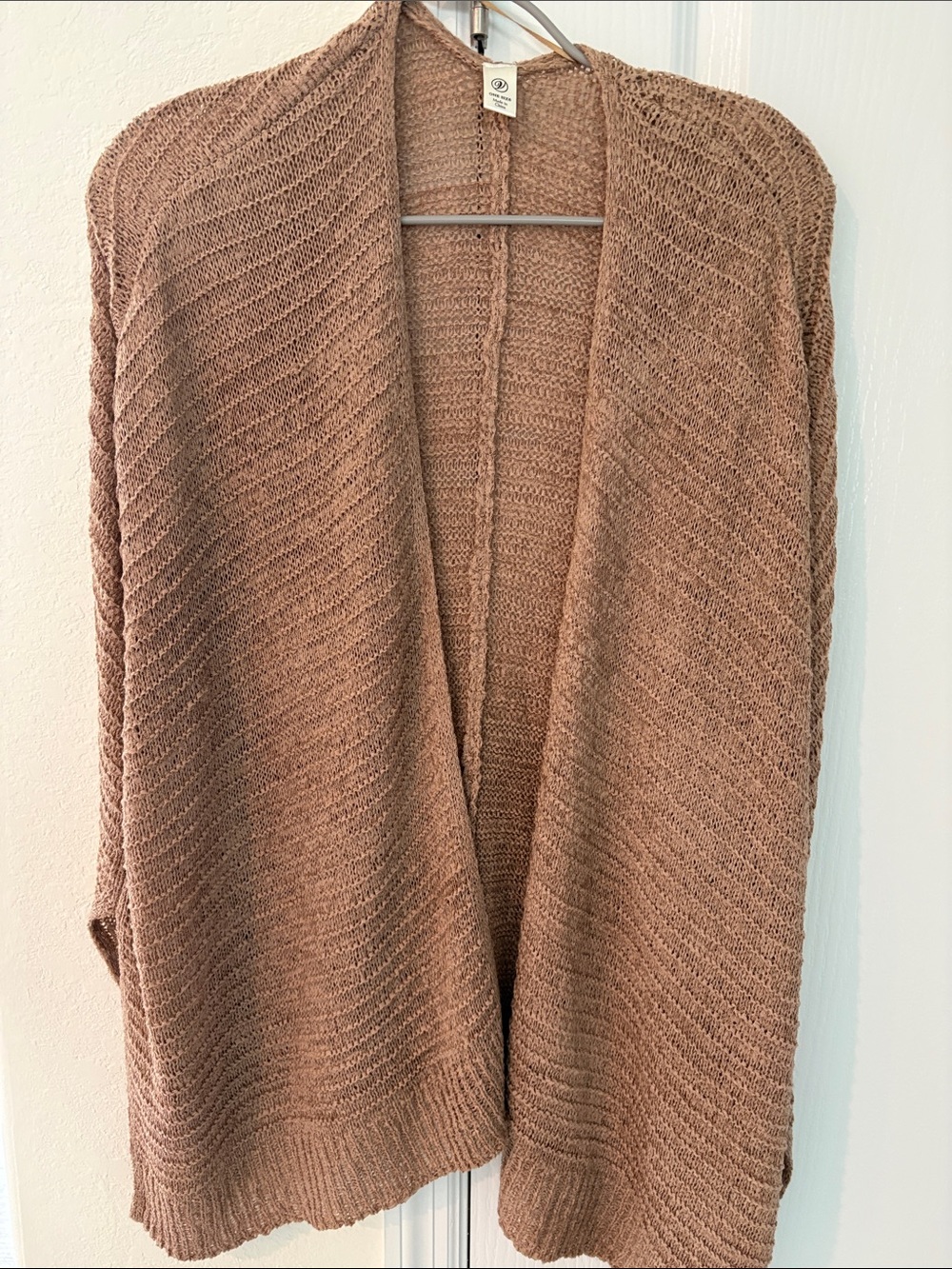 Versona roomy open knit cardigan.New without tags